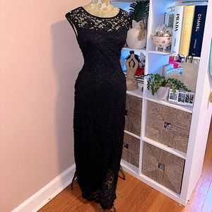 Petite Maxi Lace Pearl Embellished Formal Dress